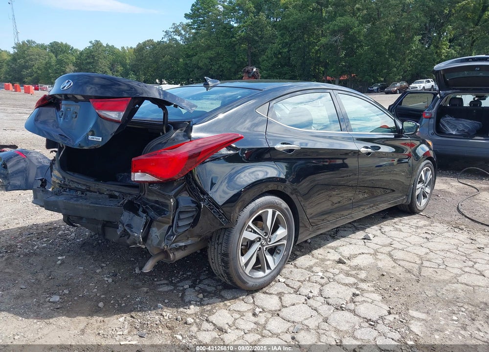 2015 HYUNDAI ELANTRA VIN: KMHDH4AE0FU286005