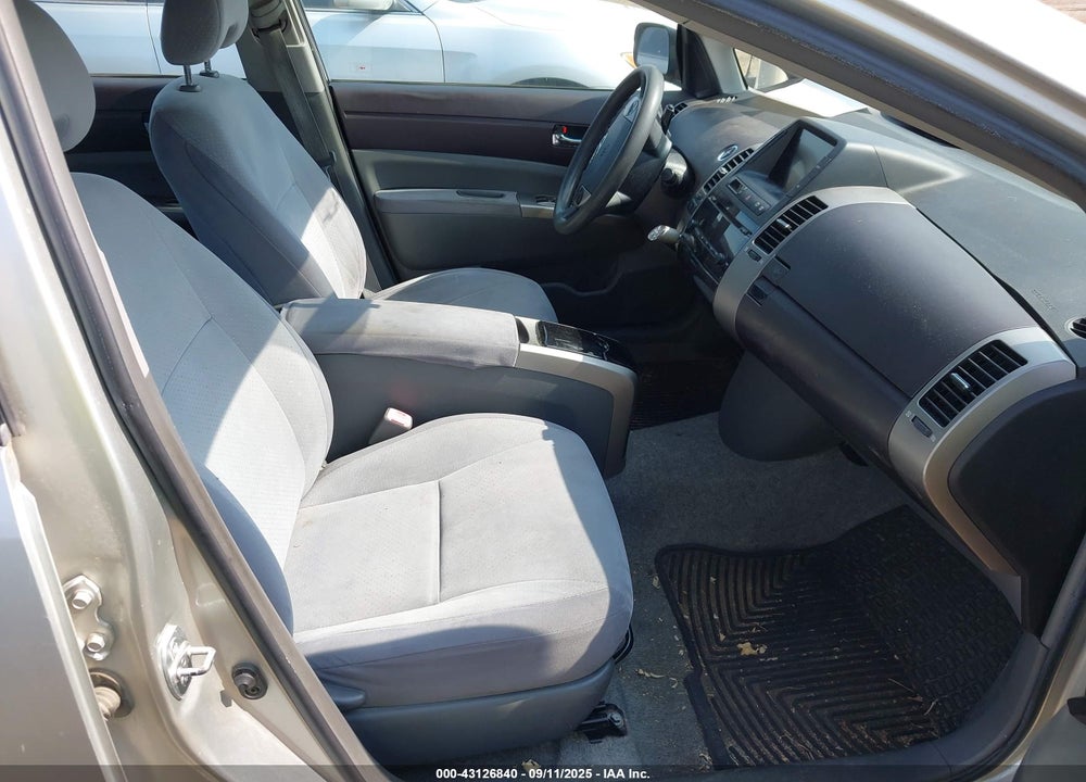 2005 TOYOTA PRIUS VIN: JTDKB22U357051554
