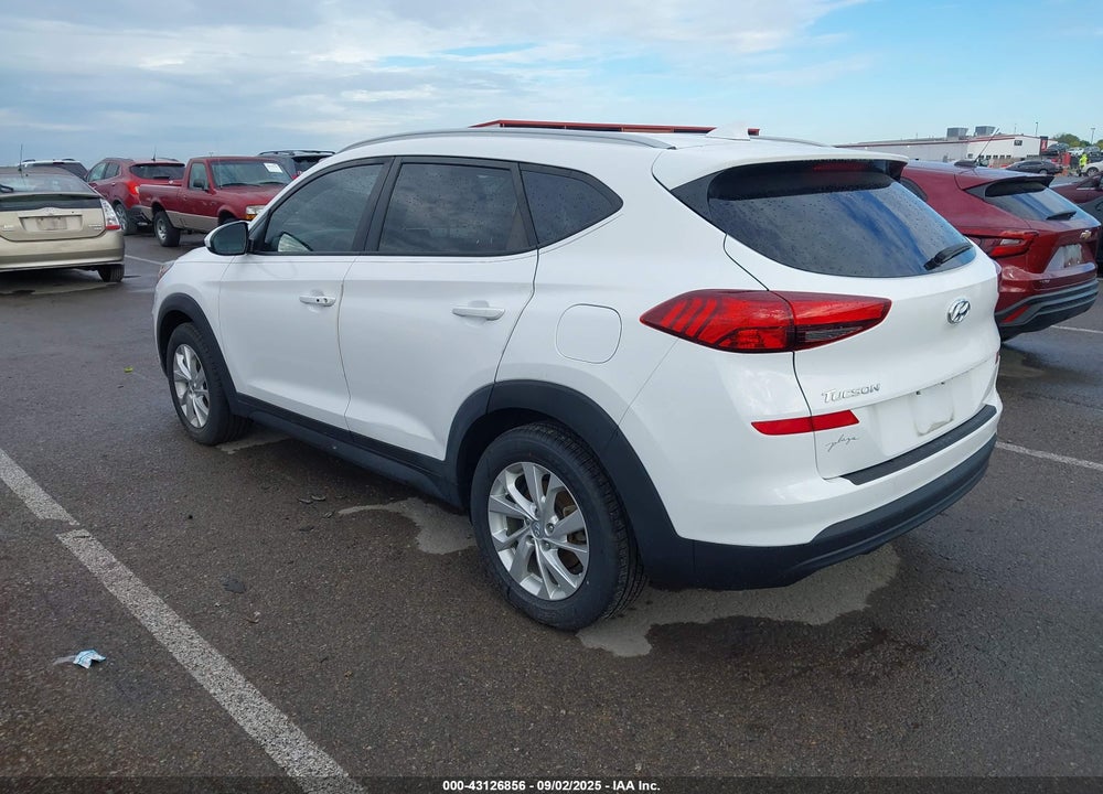 2019 HYUNDAI TUCSON VIN: KM8J33A40KU982652