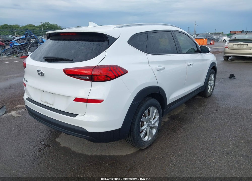 2019 HYUNDAI TUCSON VIN: KM8J33A40KU982652