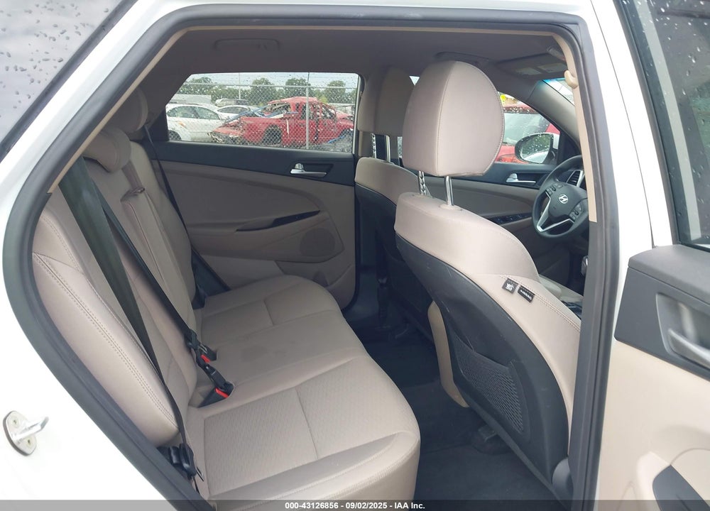 2019 HYUNDAI TUCSON VIN: KM8J33A40KU982652