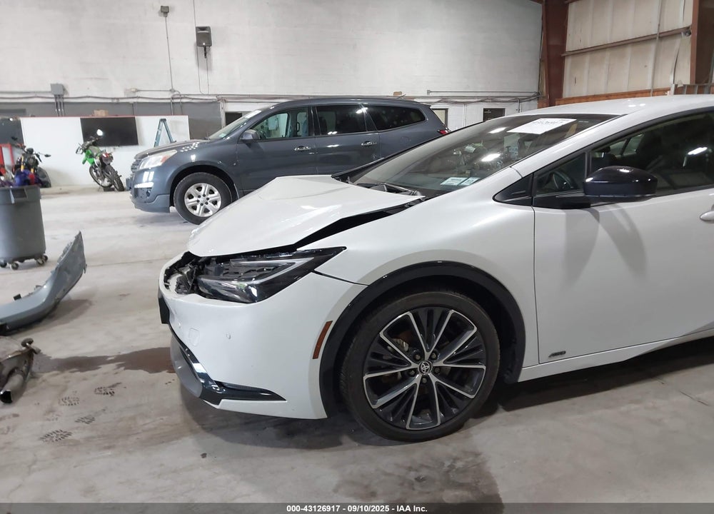 2024 TOYOTA PRIUS VIN: JTDADABU7R3012687