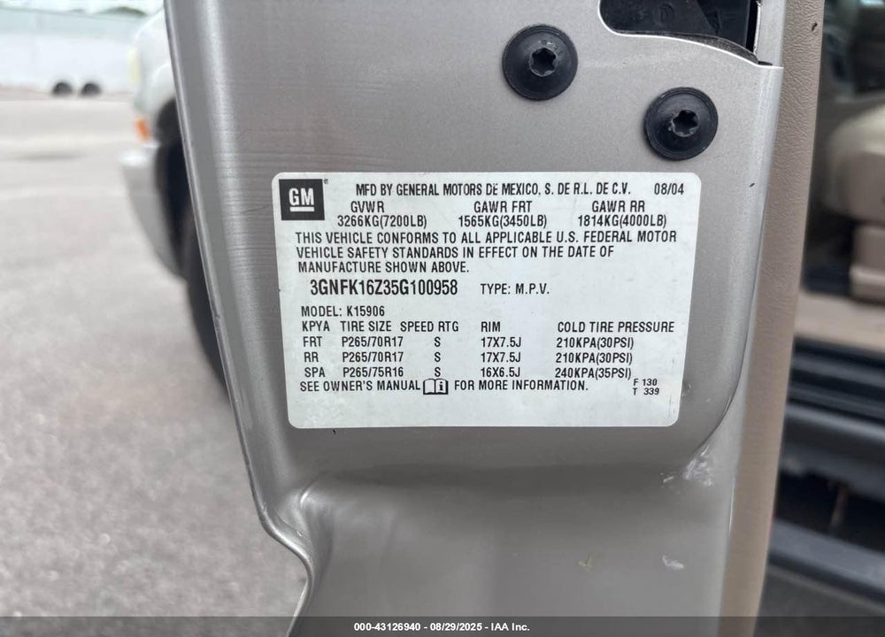 2005 CHEVROLET SUBURBAN K1500 VIN: 3GNFK16Z35G100958