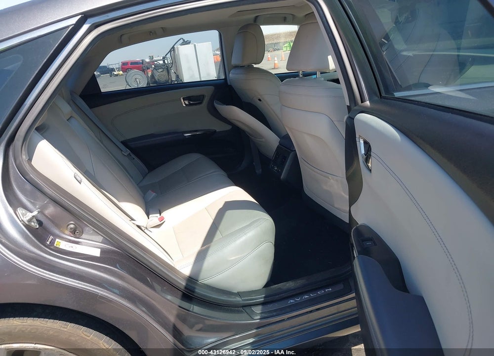 2014 TOYOTA AVALON VIN: 4T1BK1EB3EU107929