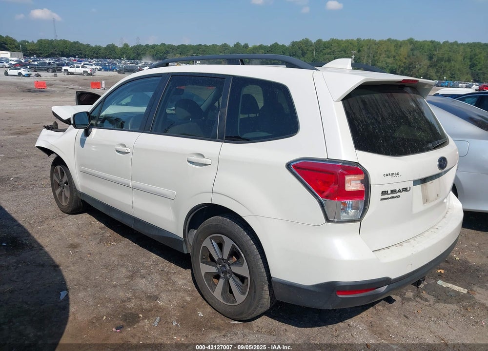 2017 SUBARU FORESTER VIN: JF2SJAEC9HH551833
