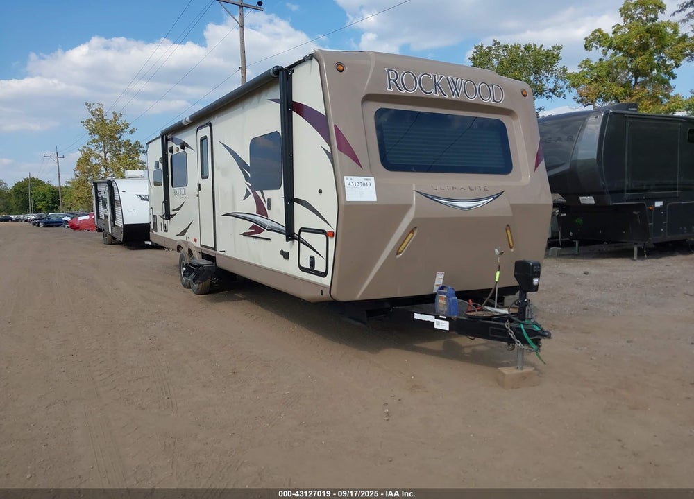 2018 FOREST RIVER ROCKWOOD VIN: 4X4TRLE22JZ149841