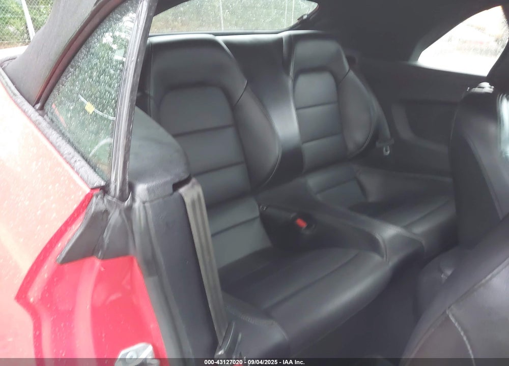 2021 FORD MUSTANG VIN: 1FATP8UHXM5115940