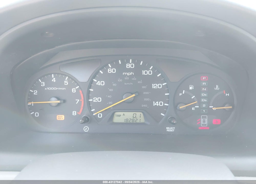 2000 HONDA ACCORD 3.0 LX VIN: 1HGCG1649YA062626