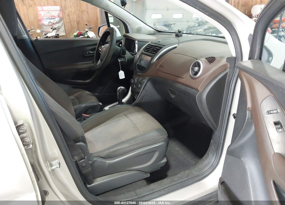 2016 CHEVROLET TRAX VIN: 3GNCJLSB9GL280628