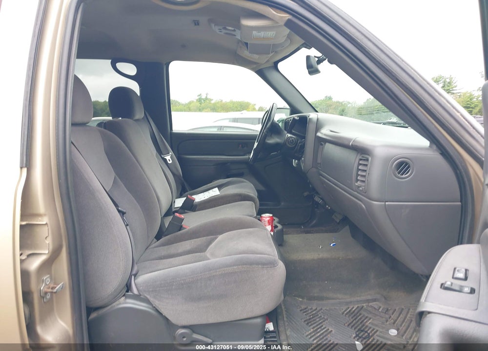 2004 GMC SIERRA 1500 SLE VIN: 2GTEK13T141346824