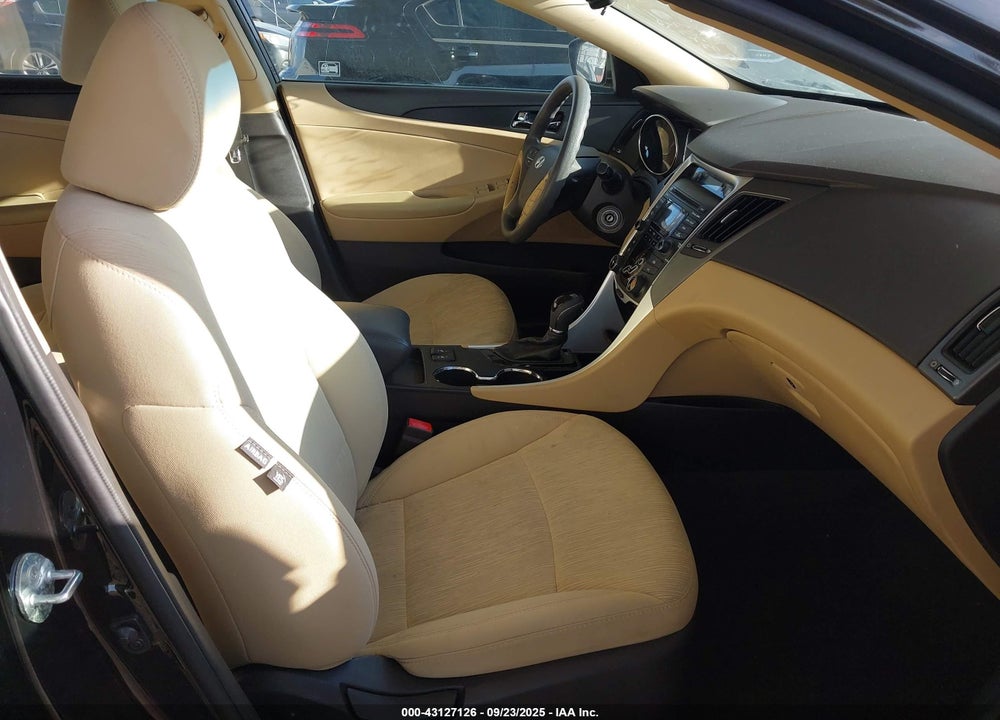 2013 HYUNDAI SONATA VIN: 5NPEB4AC6DH694525