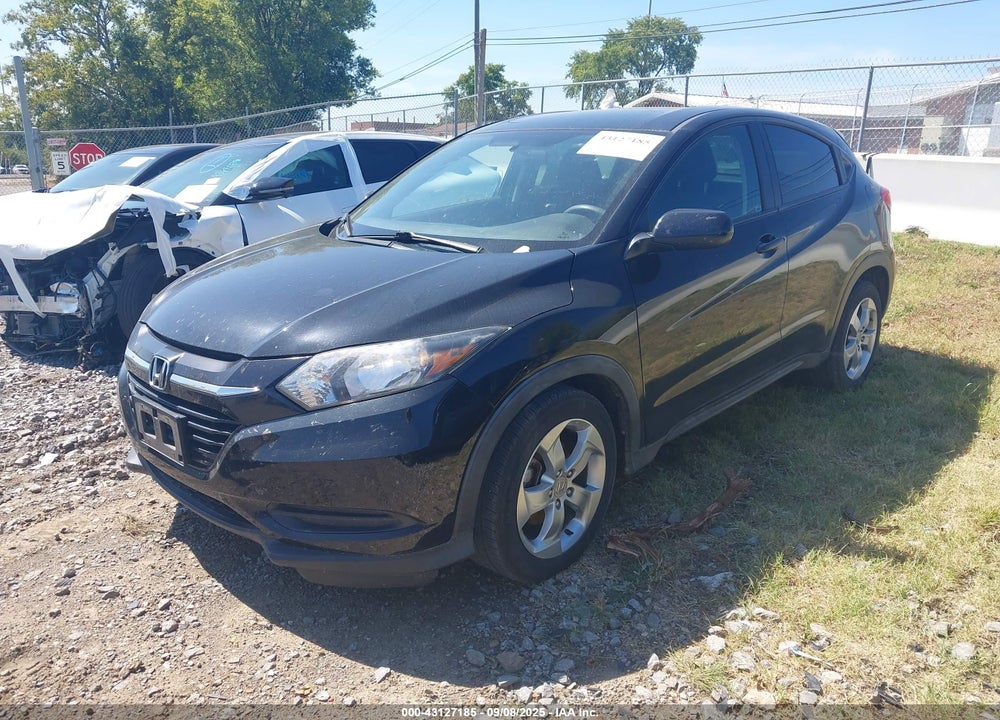 2016 HONDA HR-V VIN: 3CZRU5H38GM733793