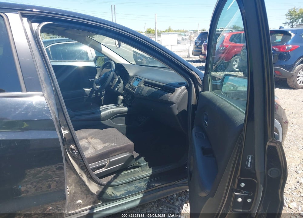 2016 HONDA HR-V VIN: 3CZRU5H38GM733793