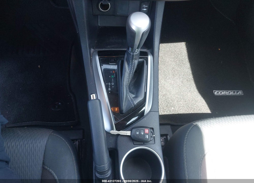2019 TOYOTA COROLLA VIN: 2T1BURHE1KC131335