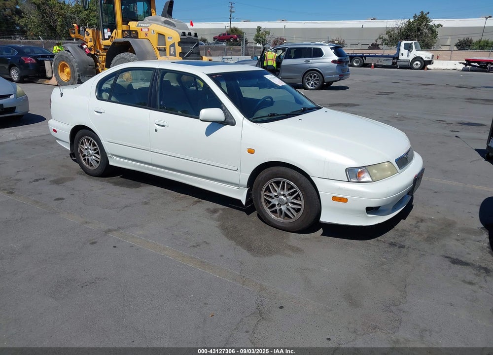 2000 INFINITI G20 LUXURY/TOURING VIN: JNKCP11A7YT301329