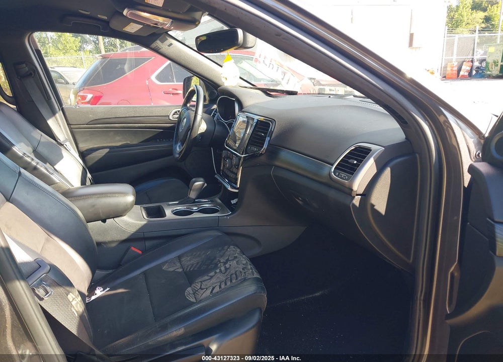 2019 JEEP GRAND CHEROKEE VIN: 1C4RJFAG6KC826372