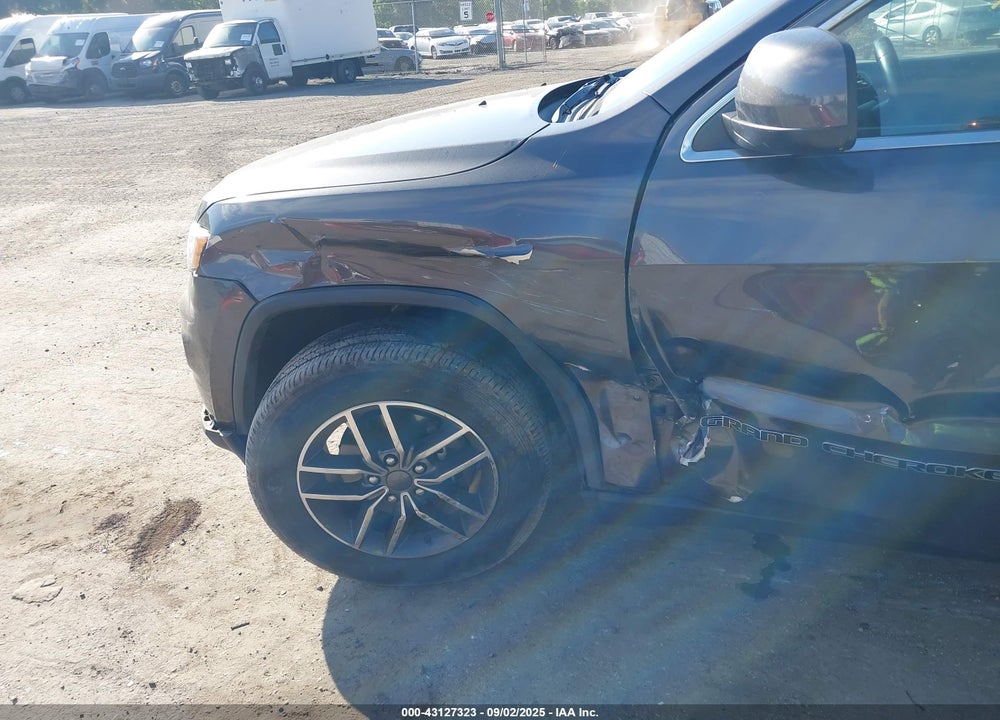2019 JEEP GRAND CHEROKEE VIN: 1C4RJFAG6KC826372