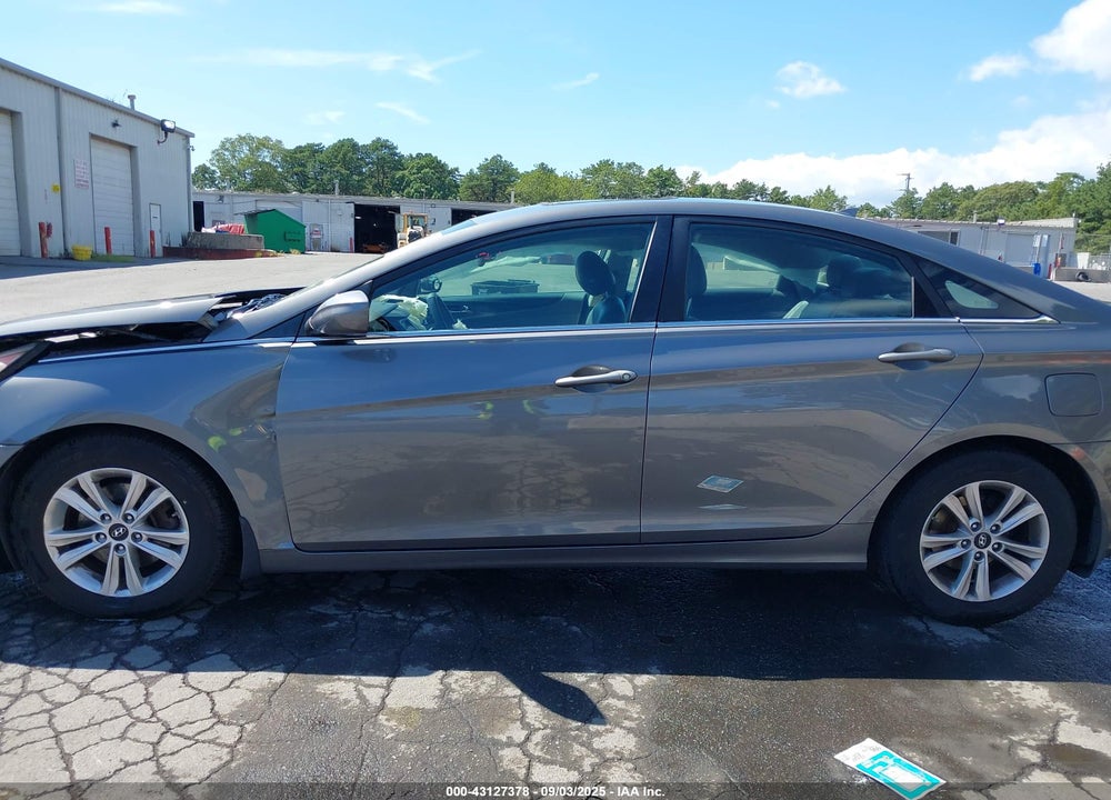 2012 HYUNDAI SONATA VIN: 5NPEB4AC9CH341257