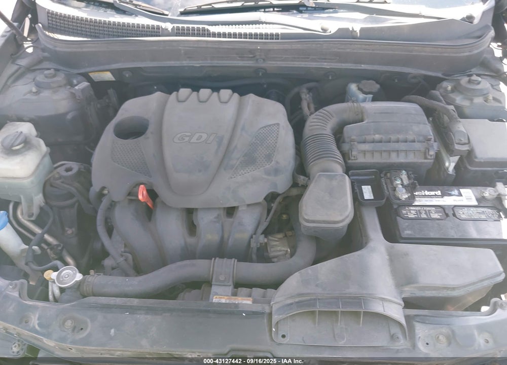 2011 HYUNDAI SONATA VIN: 5NPEB4AC1BH012955