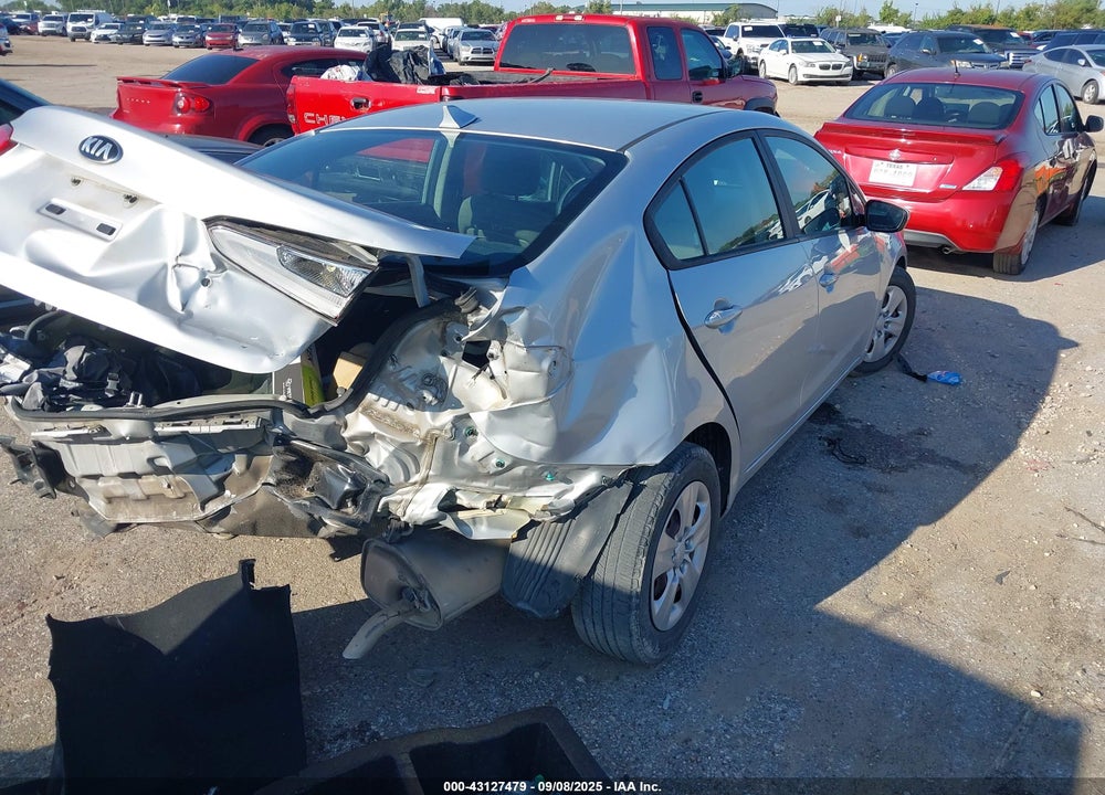 2015 KIA FORTE VIN: KNAFK4A64F5401722