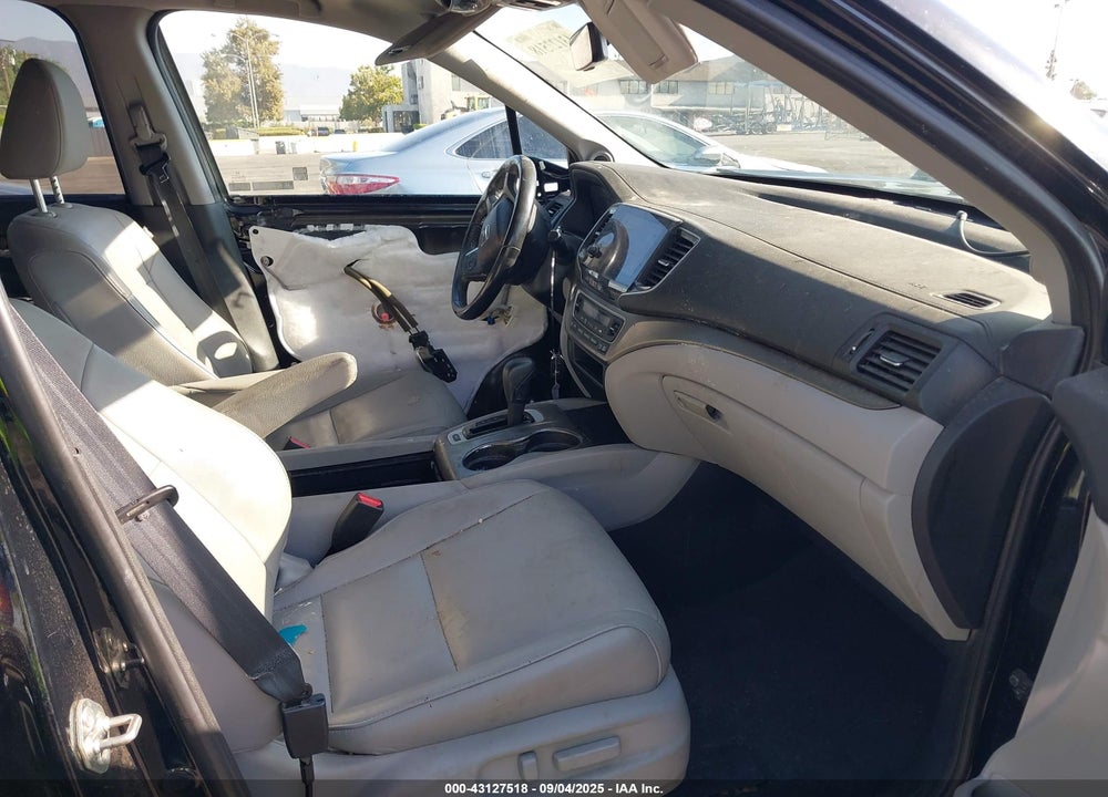 2019 HONDA PILOT VIN: 5FNYF5H58KB044315