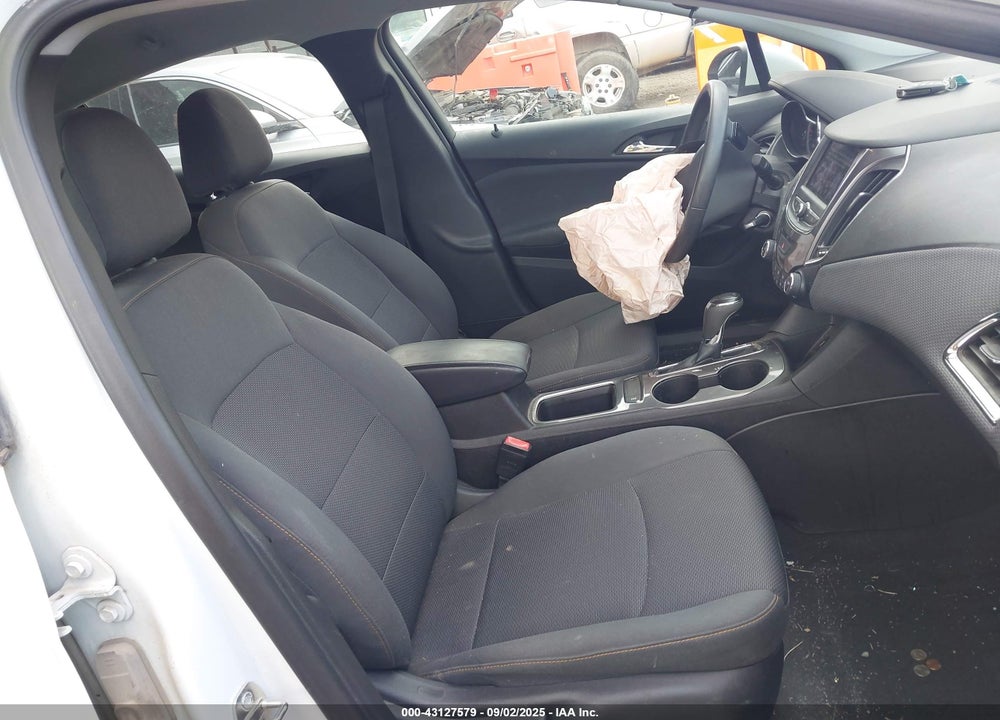 2019 CHEVROLET CRUZE LS VIN: 3G1BC6SM7KS586526