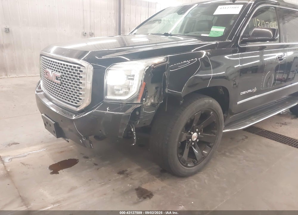 2016 GMC YUKON XL DENALI VIN: 1GKS2HKJ6GR428205