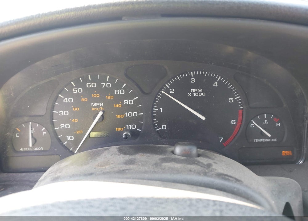 2000 SATURN SL1 VIN: 1G8ZH528XYZ114671