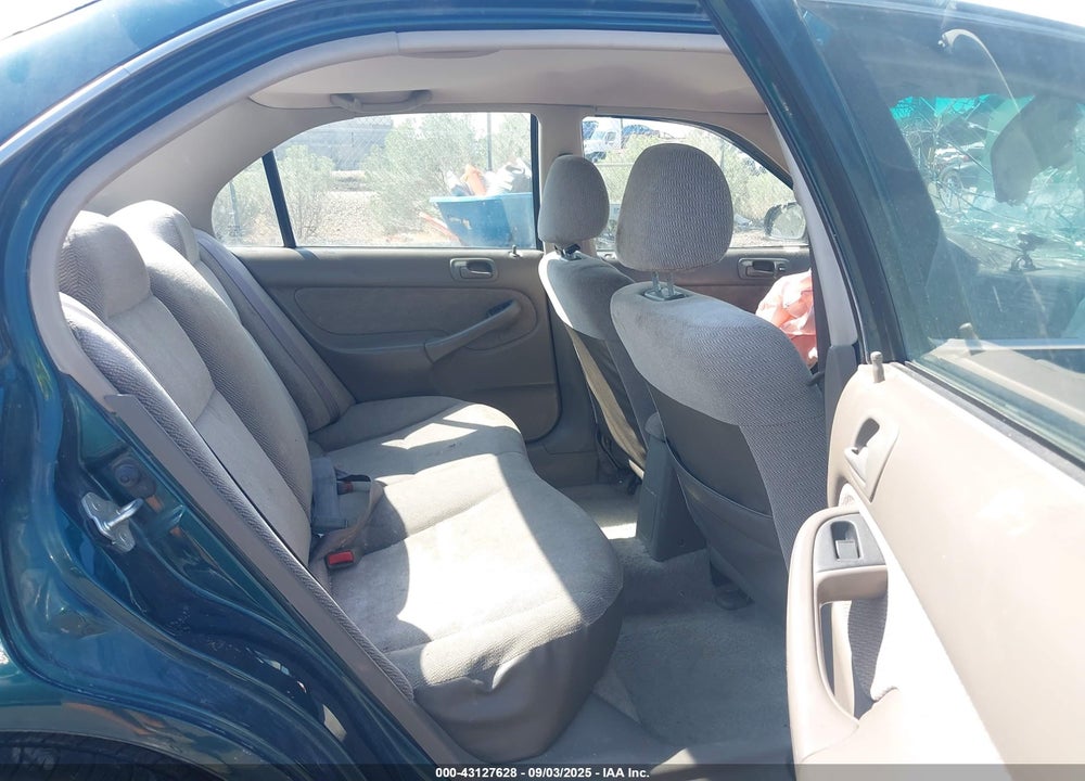 1996 HONDA CIVIC LX VIN: 1HGEJ6573TL051881