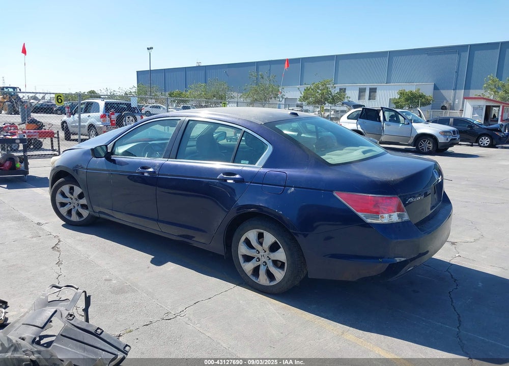 2009 HONDA ACCORD VIN: 1HGCP26879A197825
