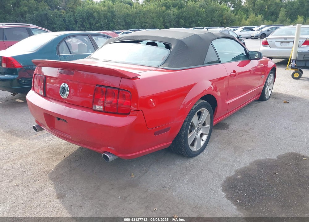 2005 FORD MUSTANG GT VIN: 1ZVHT85H355241341