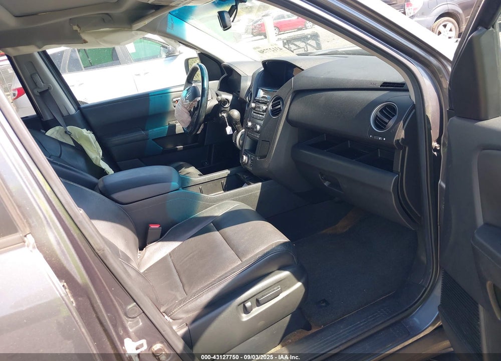 2013 HONDA PILOT VIN: 5FNYF4H98DB064533
