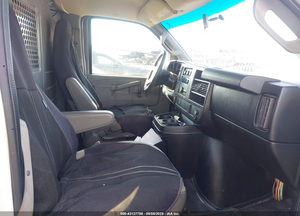 2017 GMC SAVANA 2500 WORK VAN VIN: 1GTW7AFF7H1907602