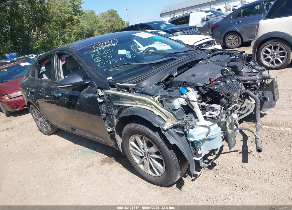 2016 KIA OPTIMA VIN: KNAGT4L30G5070692