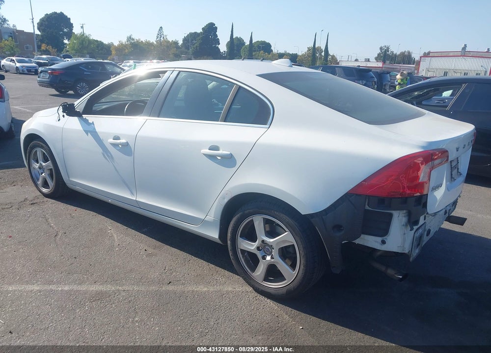 2012 VOLVO S60 VIN: YV1622FSXC2081732