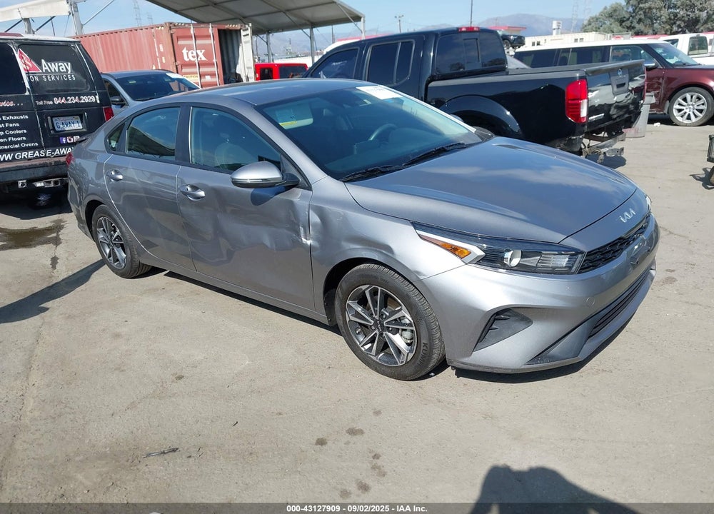 2023 KIA FORTE LXS VIN: 3KPF24AD7PE572925