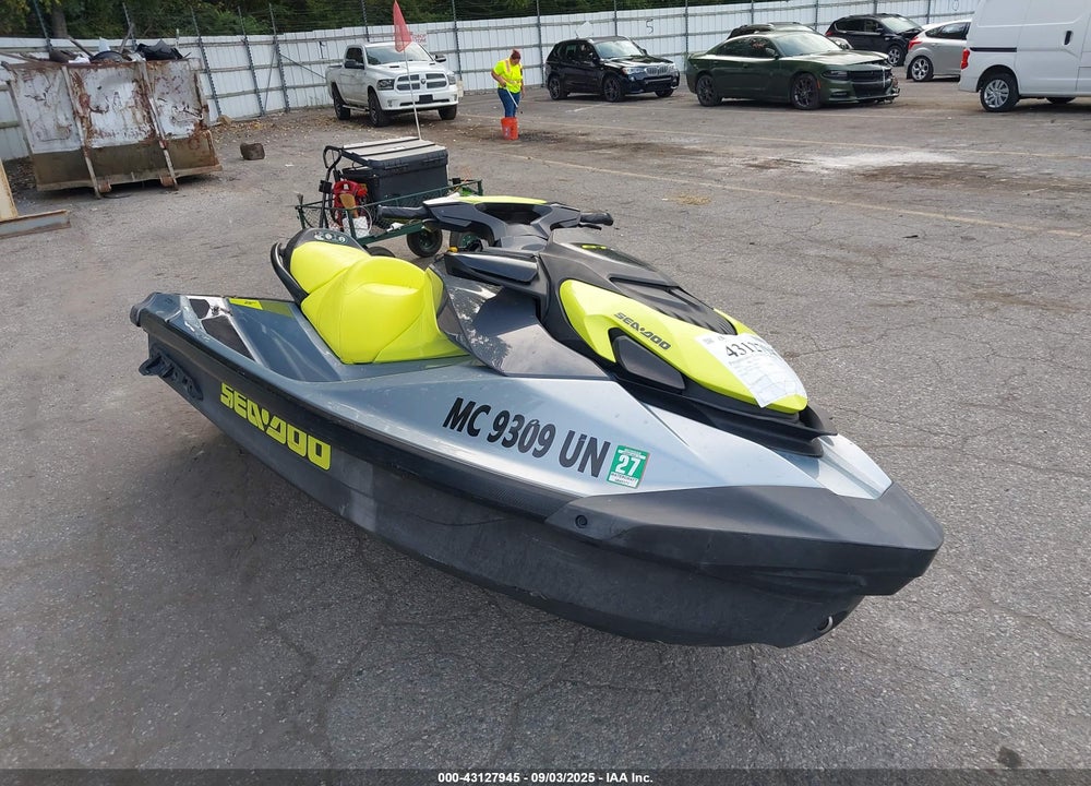 2021 SEA DOO GTI VIN: YDV20128K021