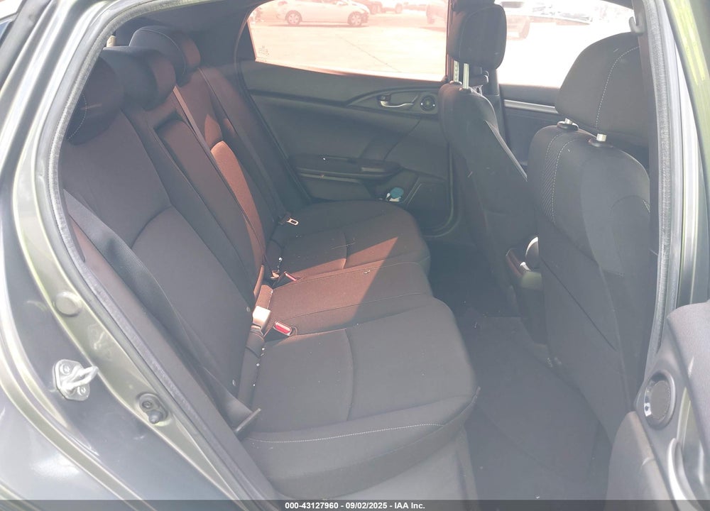 2017 HONDA CIVIC VIN: SHHFK7H58HU420355