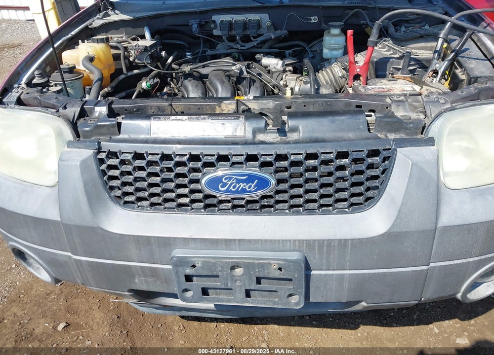 2005 FORD ESCAPE XLT VIN: 1FMYU93145KA70737