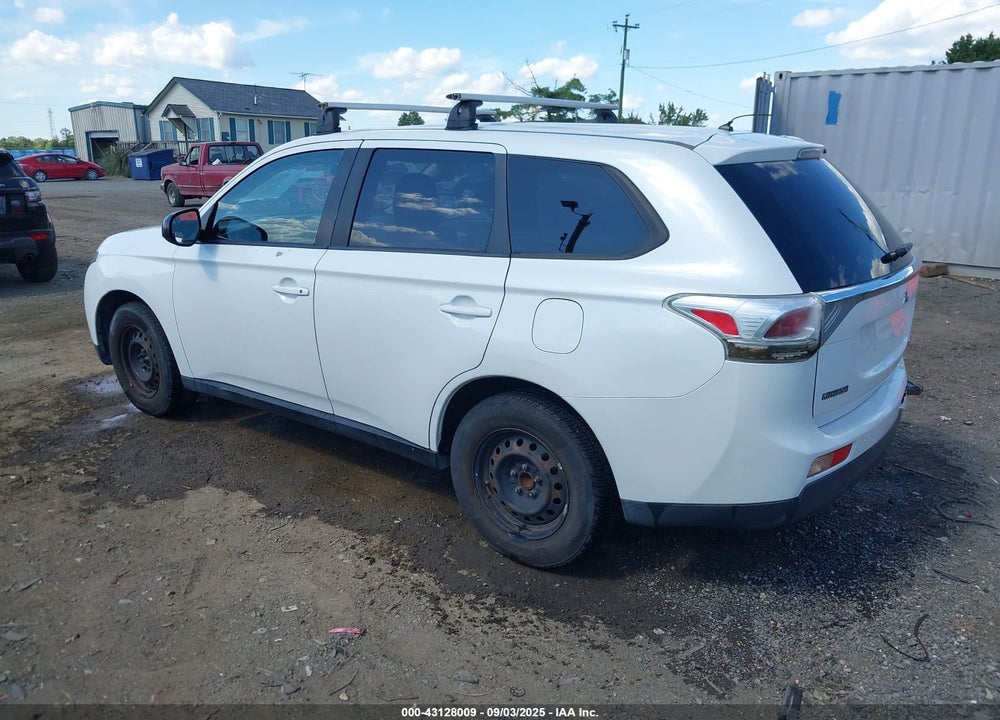 2014 MITSUBISHI OUTLANDER ES VIN: JA4AD2A35EZ014728