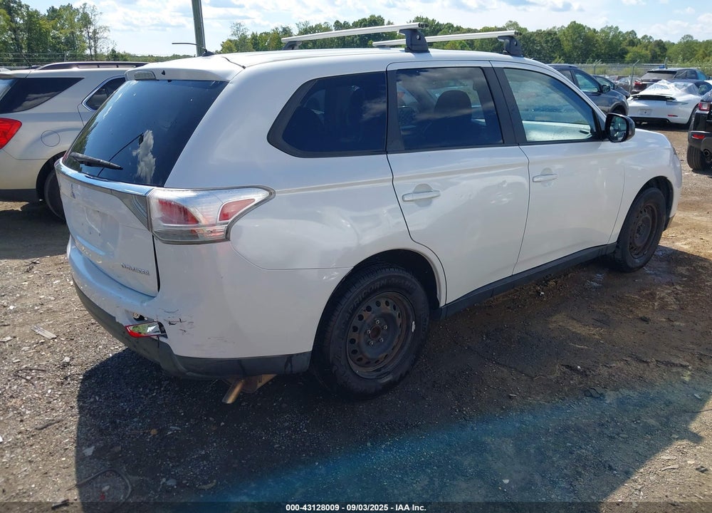 2014 MITSUBISHI OUTLANDER ES VIN: JA4AD2A35EZ014728