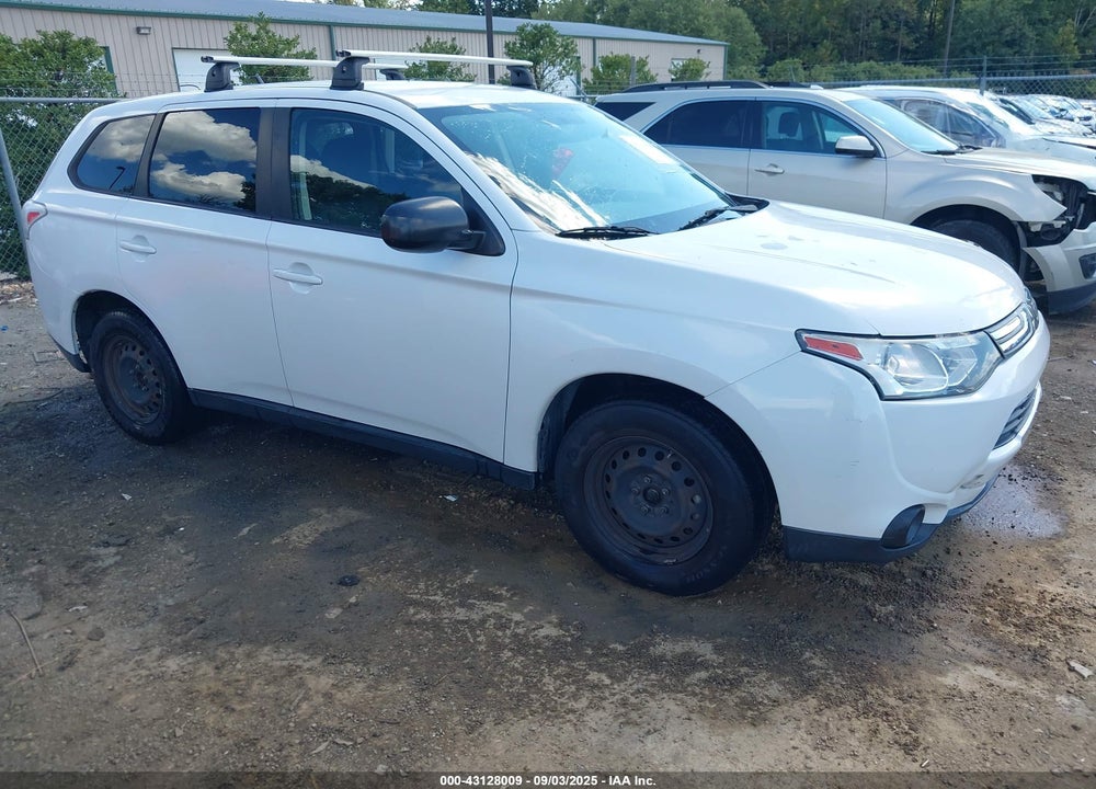 2014 MITSUBISHI OUTLANDER ES VIN: JA4AD2A35EZ014728