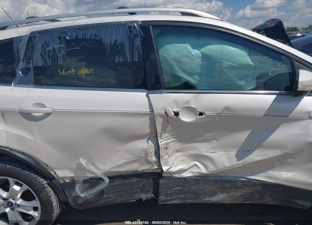 2014 FORD ESCAPE VIN: 1FMCU0J9XEUC82349
