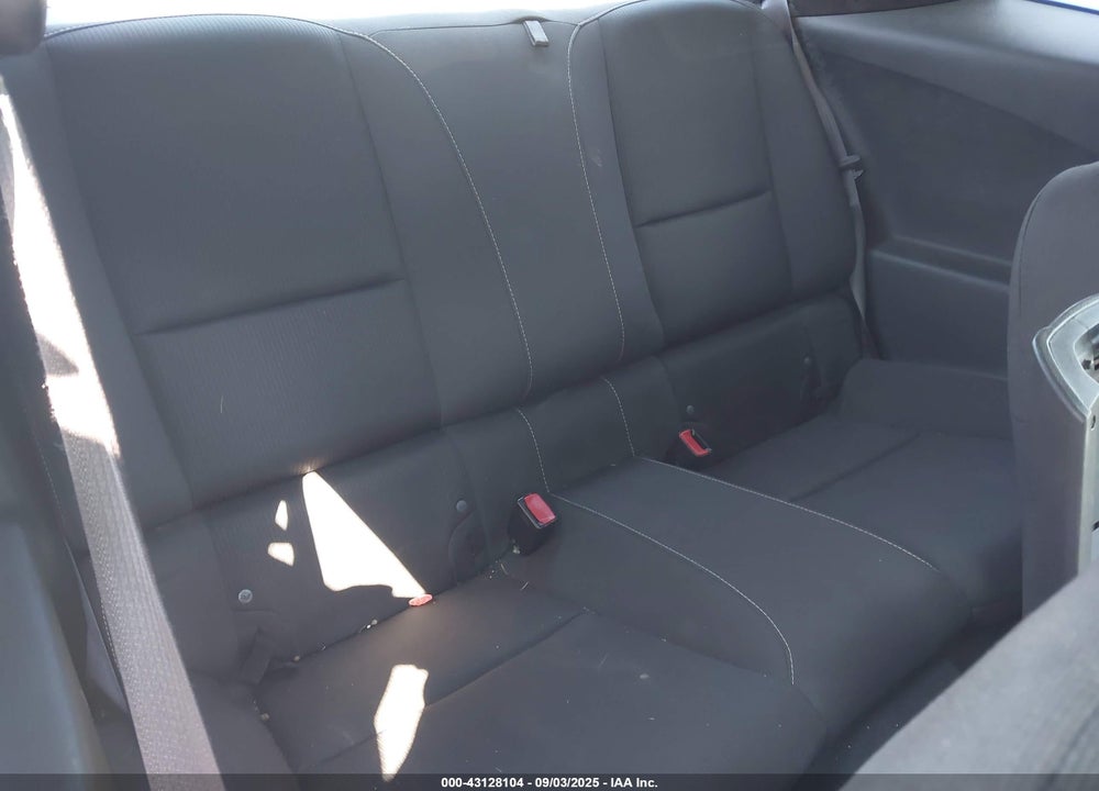 2015 CHEVROLET CAMARO VIN: 2G1FD1E31F9205812