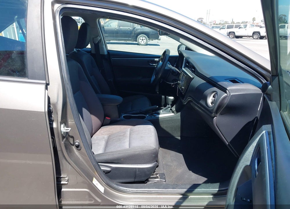 2019 TOYOTA COROLLA VIN: 5YFBURHE9KP926178