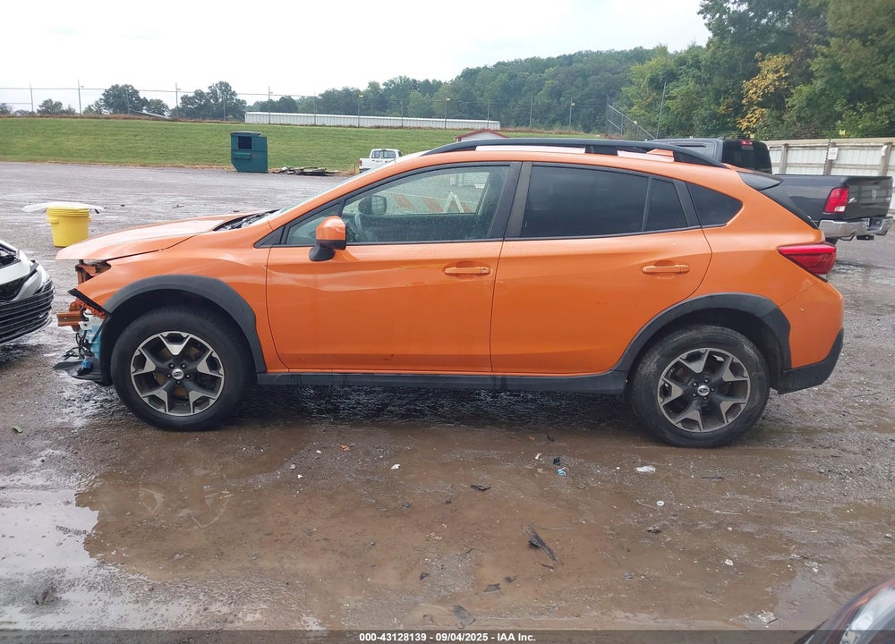 2018 SUBARU CROSSTREK VIN: JF2GTABC1JH220738