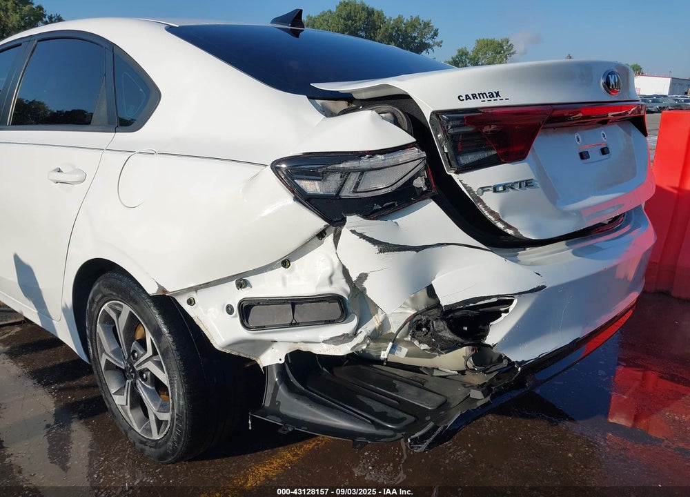 2019 KIA FORTE VIN: 3KPF24AD0KE105354