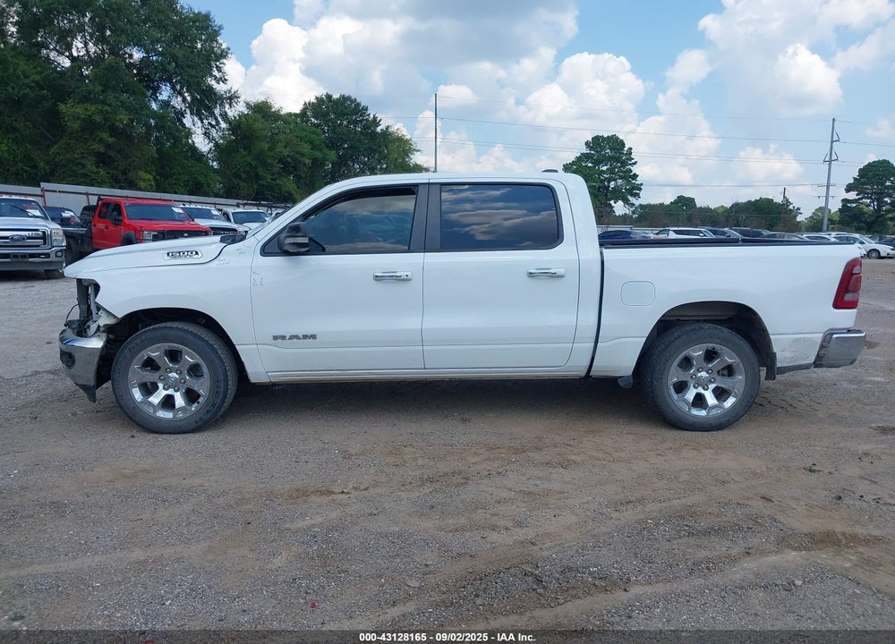 2019 RAM 1500 VIN: 1C6RREFT9KN523218