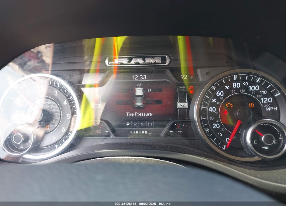 2019 RAM 1500 VIN: 1C6RREFT9KN523218