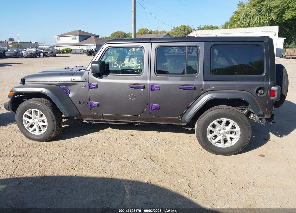 2023 JEEP WRANGLER / VIN: 1C4HJXDN4PW678353